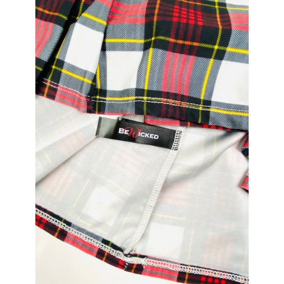 Be Wicked! Pleated Plaid School Girl Skirt - Picture 3 of 5